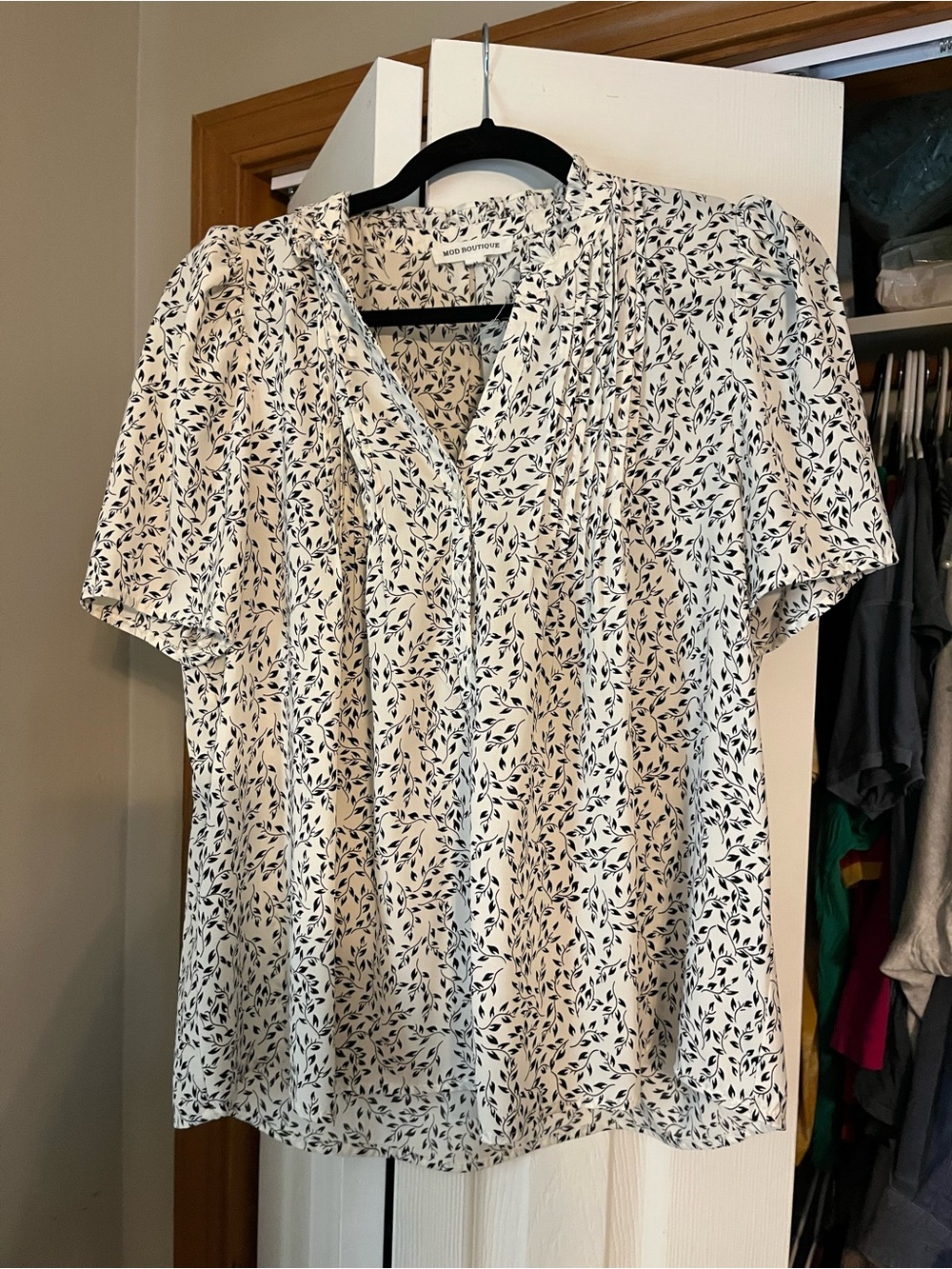 Short-Sleeve V-Neck Blouse with Black Leaf Print